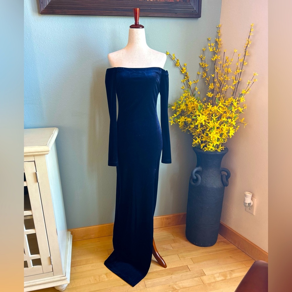 Beautiful Velvet Navy Blue Dress!